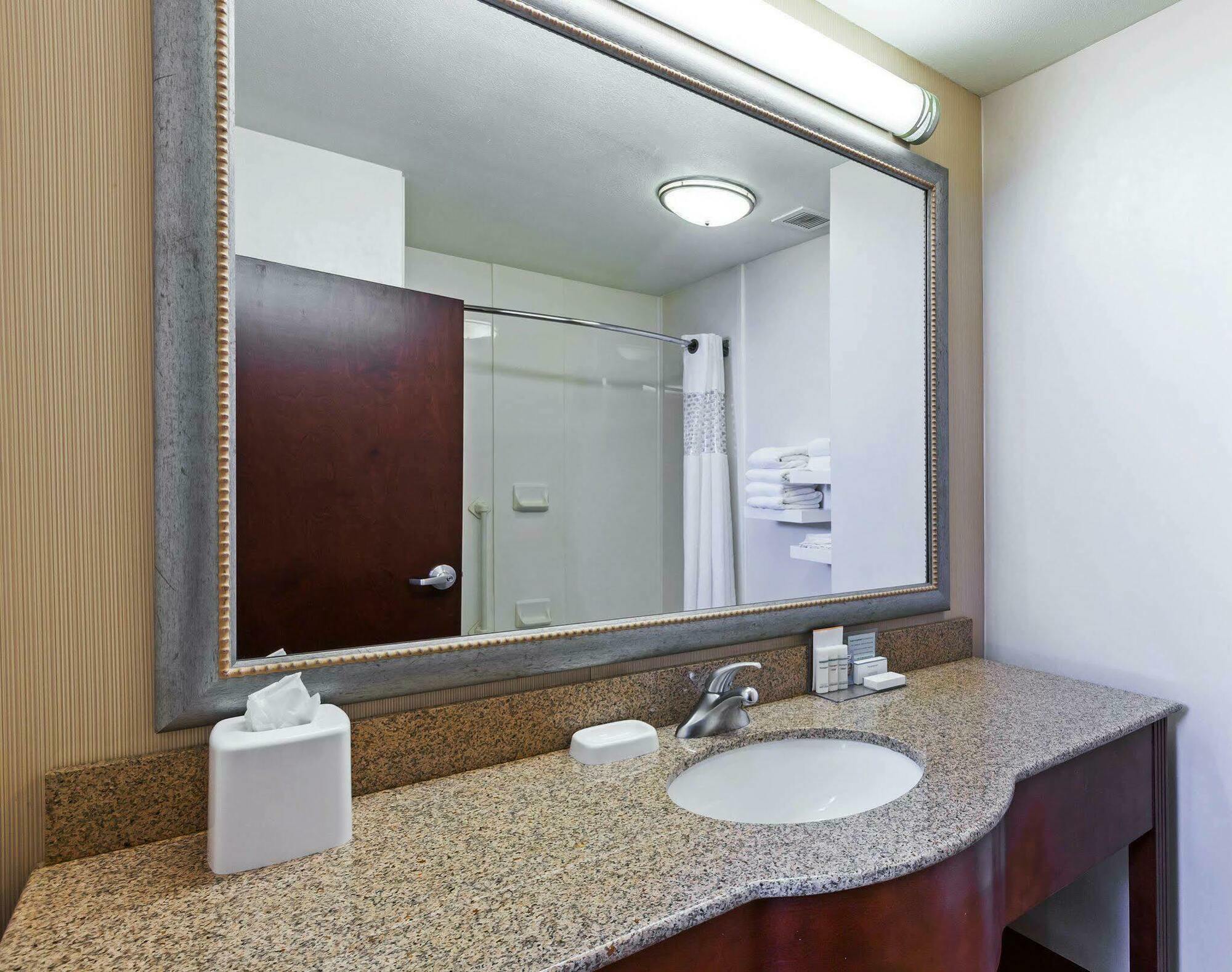 Hampton Inn Oklahoma City-Northwest Екстериор снимка